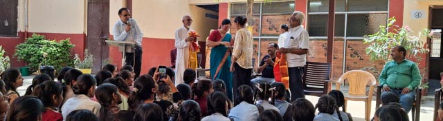 बेटी पढ़ाओ, क्रांति लाओ
