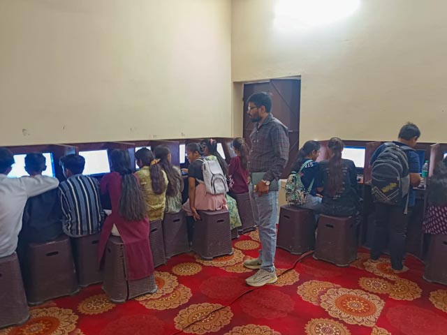 Mahatma Gandhi Government English School